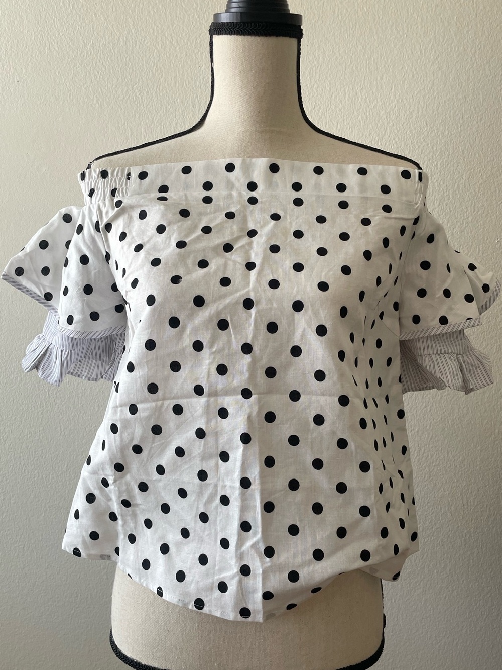 Women's Off-Shoulder Black Dot Blouse with Ruffle Sleeve Detail